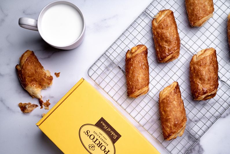 Porto's Bakery to Porto's Bakery & Cafe