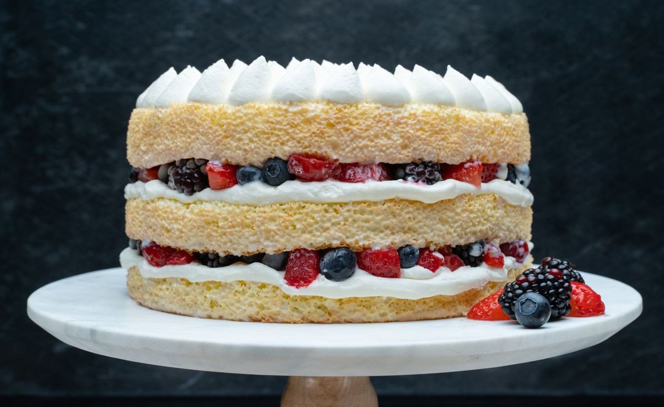Milk’N Berries® Cake 8″