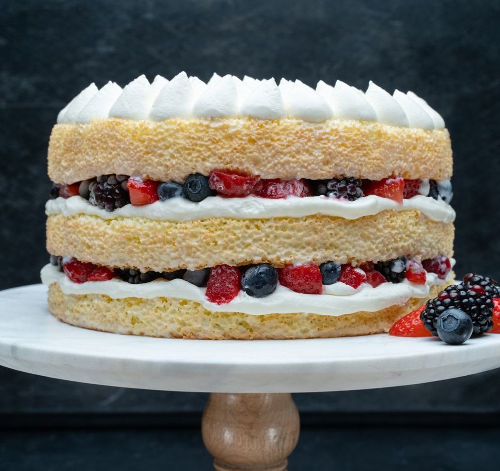 Milk’N Berries® Cake 8″