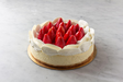 FRESH STRAWBERRY CHEESECAKE